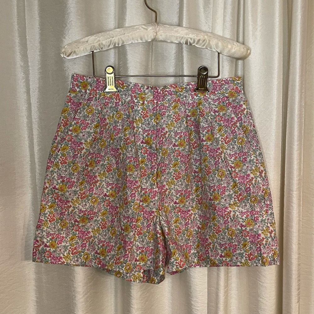 NWOT Rouje Jurgen Floral Shorts. FR 38 US 6